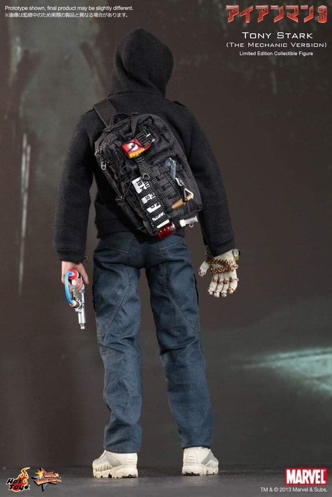 Hot Toys Movie Masterpiece Series Iron Man 3 - Tony Stark (The Mechanic) Sixth Scale 12" Figure