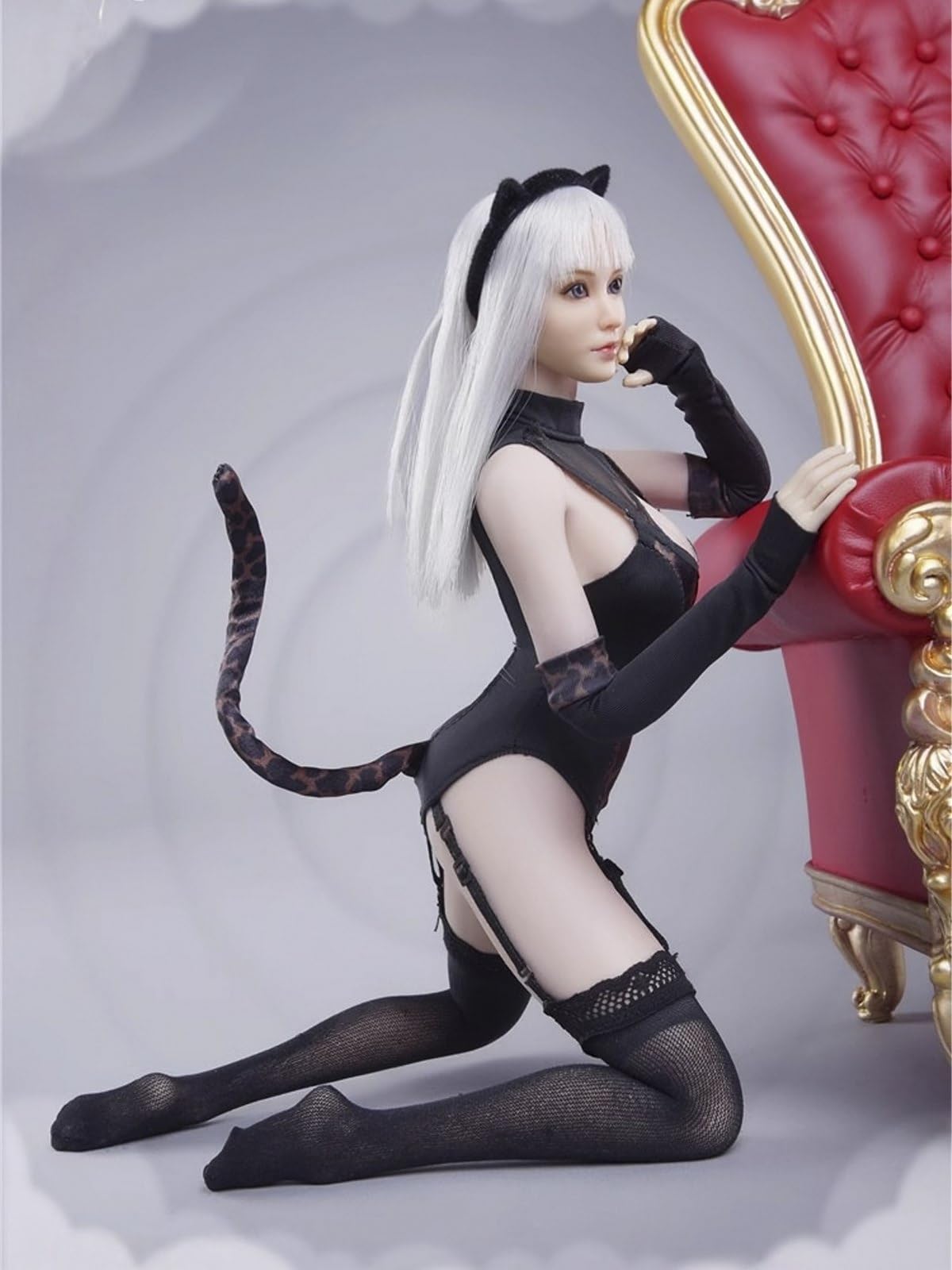 Pipigirl 1/6 Scale Figure Doll Clothes Set, Women's Cat Tail Leopard Pattern Clothing Set, Outfit Costume for 12 Inch Female Action Figure for 1/6 Scale Figure Doll(Only Clothes+Head Carving)