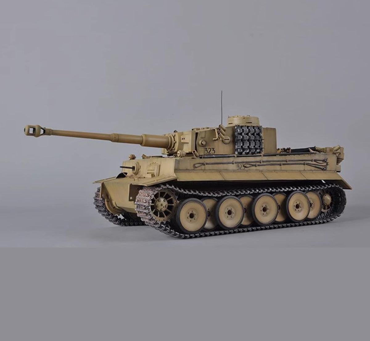 Tank 3D Puzzles Plastic Model Kits, 1/16 Scale German Pz.Kpfw VI Tiger 1 Tank Early Model, Adult Toys and Gift,21 x 8.8Inchs