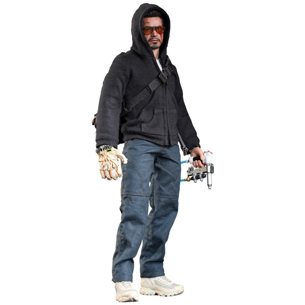 Hot Toys Movie Masterpiece Series Iron Man 3 - Tony Stark (The Mechanic) Sixth Scale 12" Figure